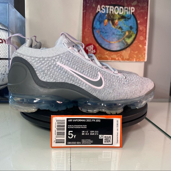 nike air vapormax 2022 flyknit women's pink